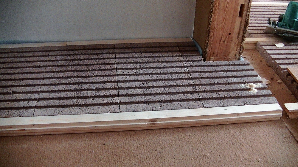 Lithotherm vorbereitet für Holz- Massivdiele